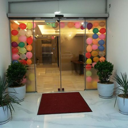 Infinity Juffair Suites Manama Extérieur photo