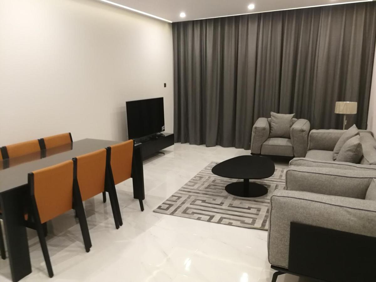 Infinity Juffair Suites Manama Extérieur photo