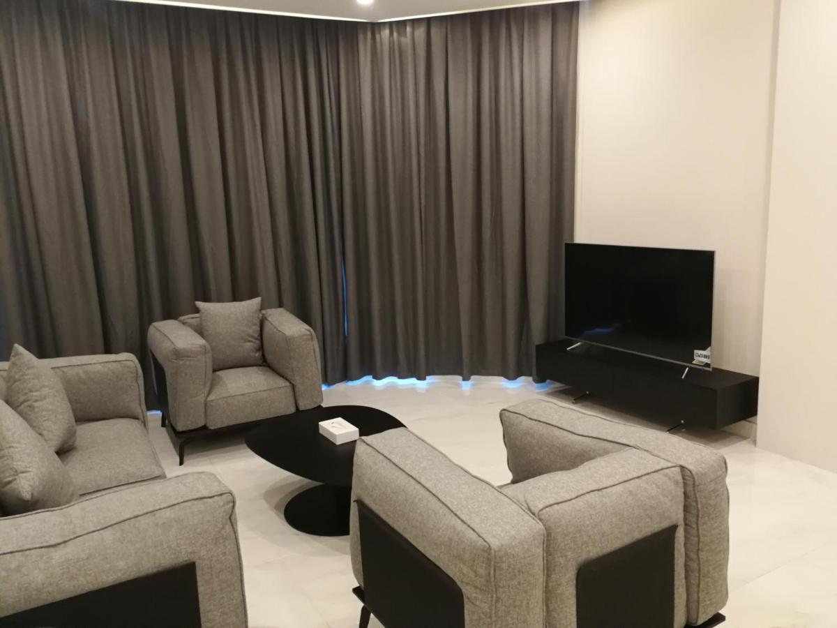 Infinity Juffair Suites Manama Extérieur photo