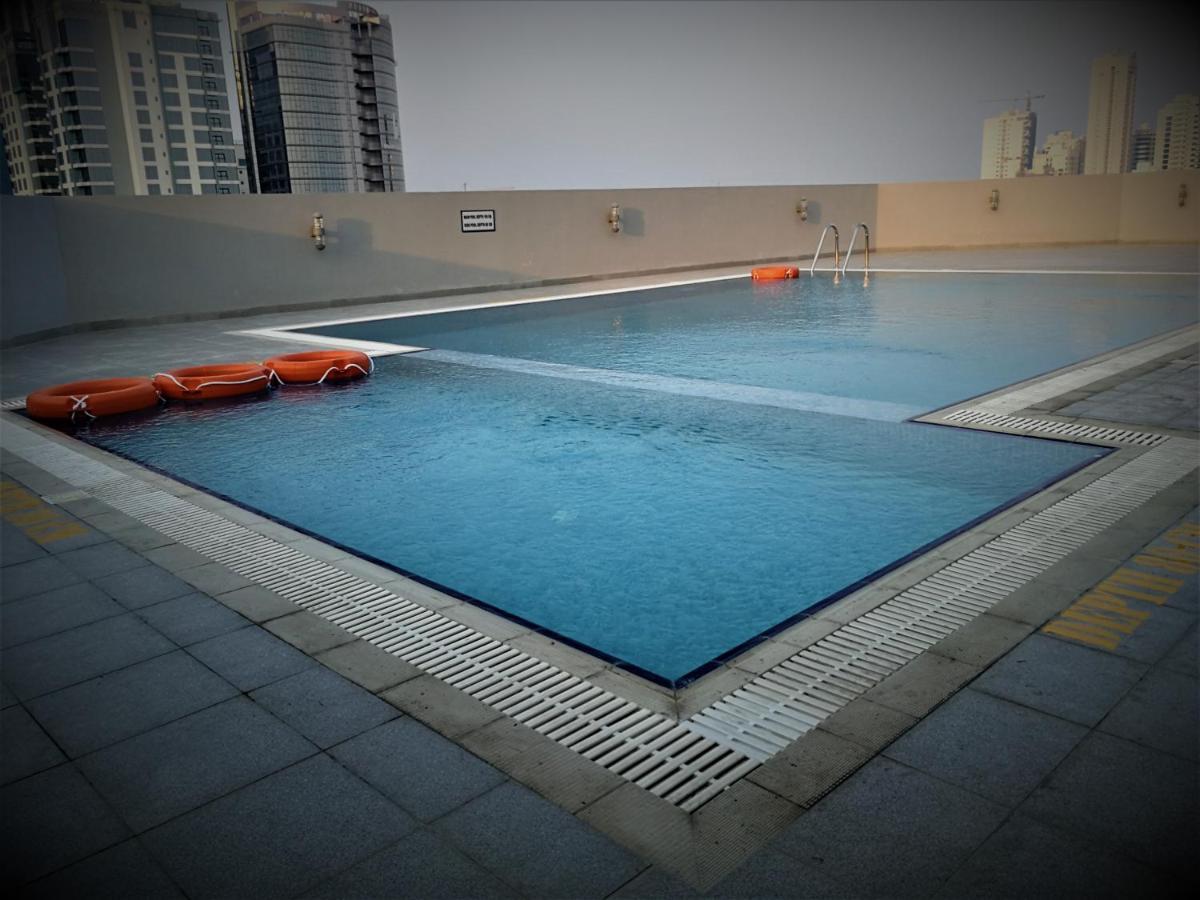 Infinity Juffair Suites Manama Extérieur photo