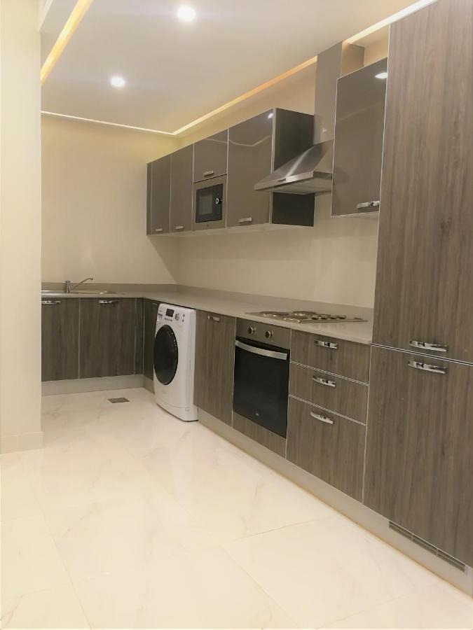 Infinity Juffair Suites Manama Extérieur photo